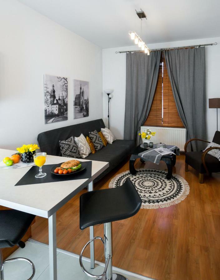 Cichy Apartament Obok Wawelu Tarlowska Краков Экстерьер фото